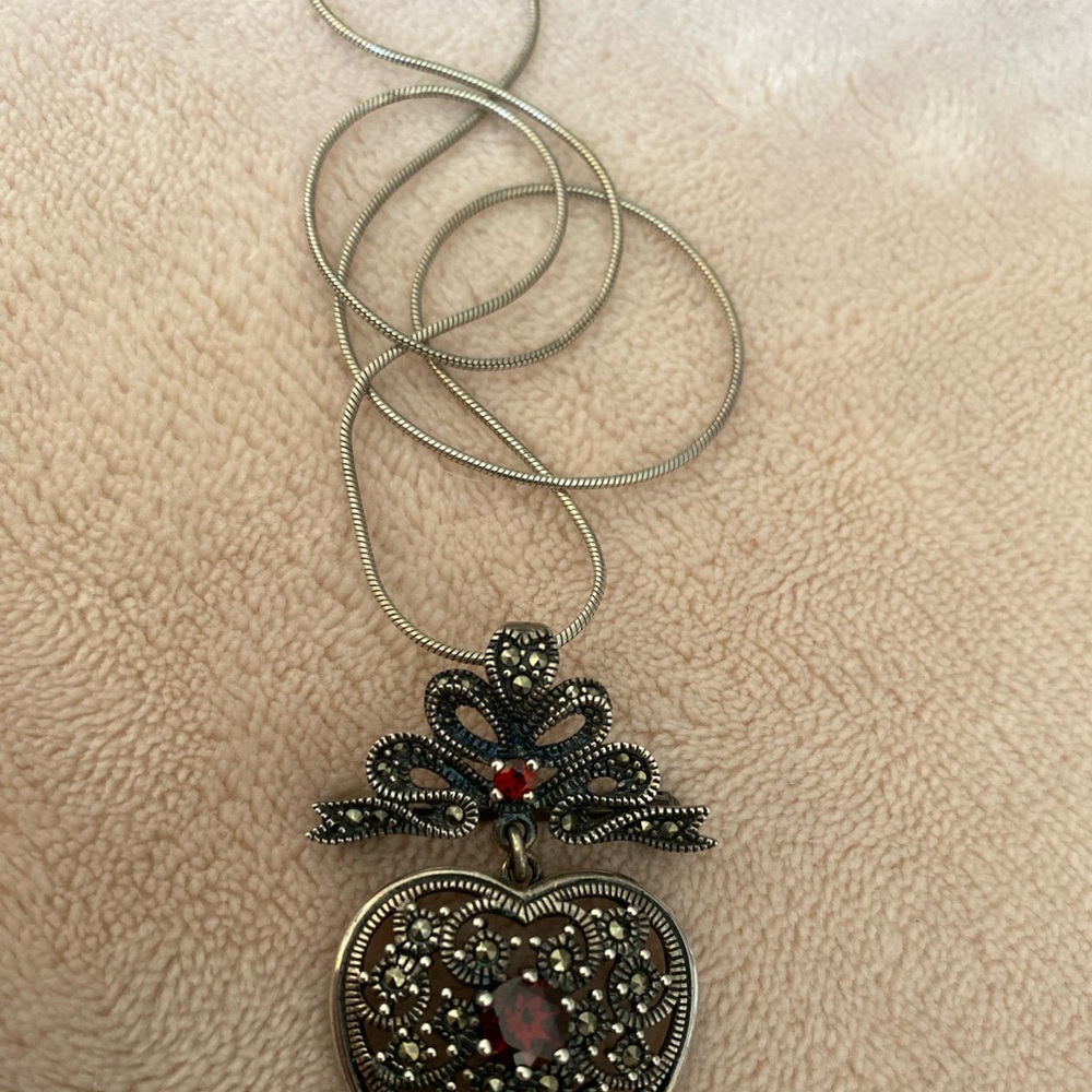 Pin/ pendant - Picture 3 of 3
